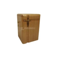 jasna urna drewniana UD 9