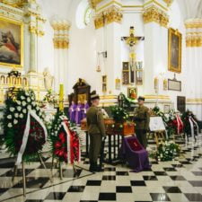Wola