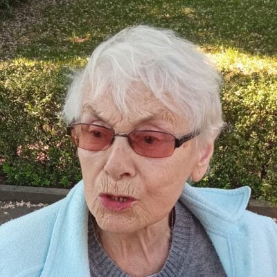 Nekrolog Irena Galster