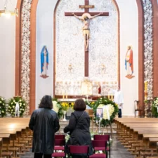 Kościół pw. Zesłania Ducha Świętego przy ul. Broniewskiego 44 (4)