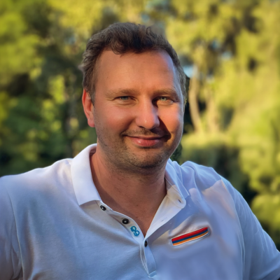 Nekrolog Piotr Roguski