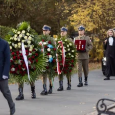 Ceremonia pogrzebowa 13